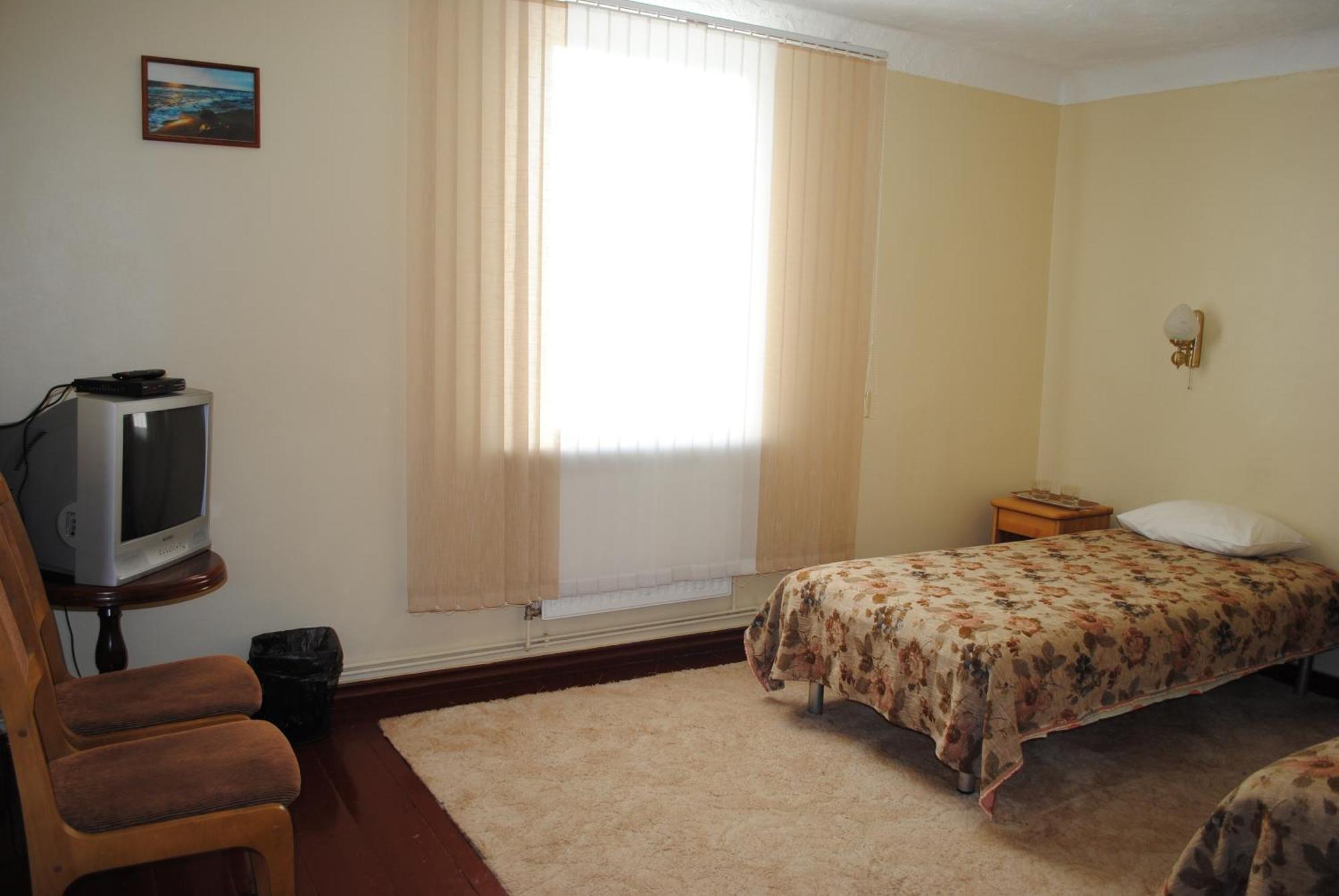 Hotel Meteorits Smiltene Zewnętrze zdjęcie