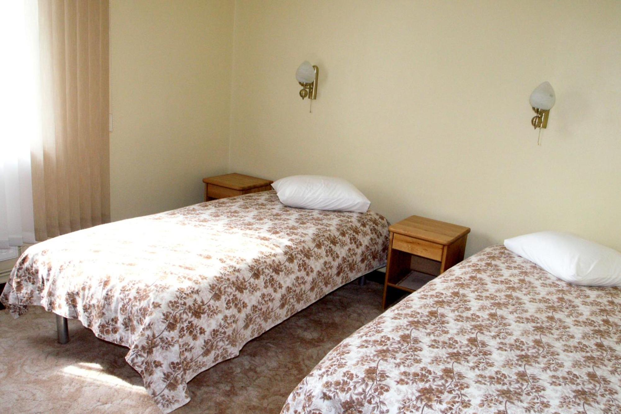 Hotel Meteorits Smiltene Zewnętrze zdjęcie